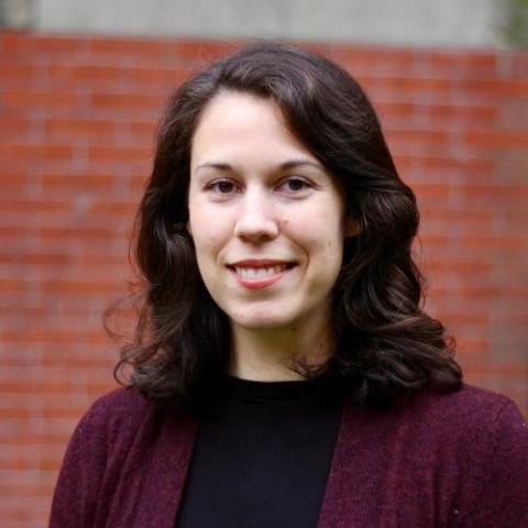 Headshot of Emma L. Gause